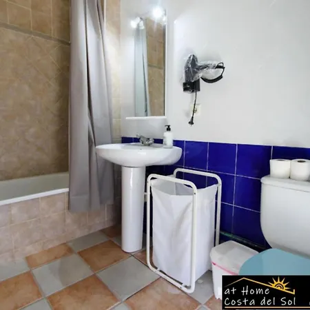 Apartman En El Centro De By At Costa Del Sol