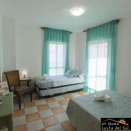 En El Centro De By At Costa Del Sol Апартаменти *