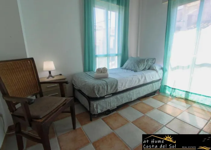 En El Centro De By At Costa Del Sol Apartment