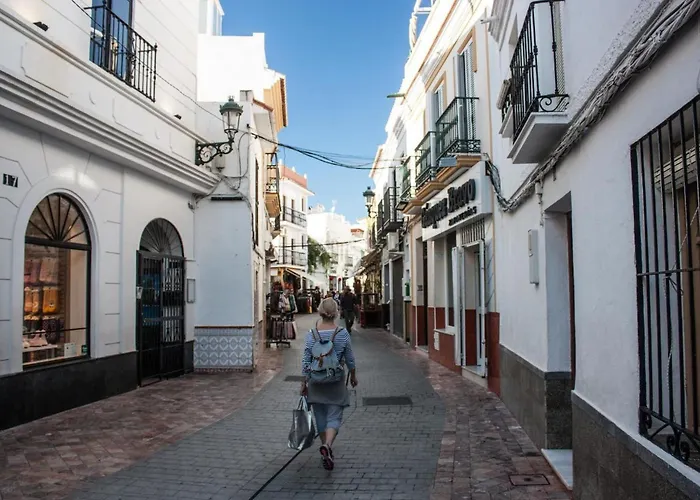 En El Centro De By At Costa Del Sol *