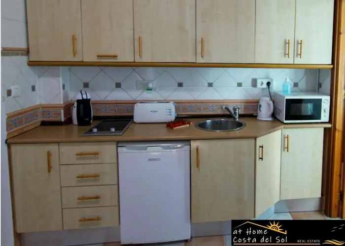 En El Centro De By At Costa Del Sol Apartment