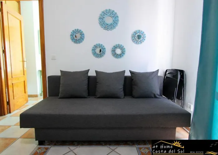 En El Centro De By At Costa Del Sol Apartment